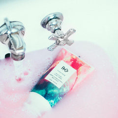R+Co HIGH DIVE hair gloss results show reflective shine on healthy strands