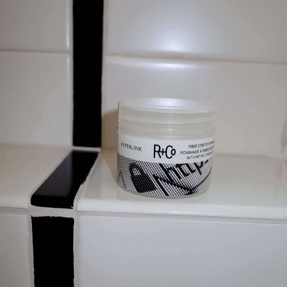 R+Co Hyperlink packaging display demonstrates sleek design and quick styling prep