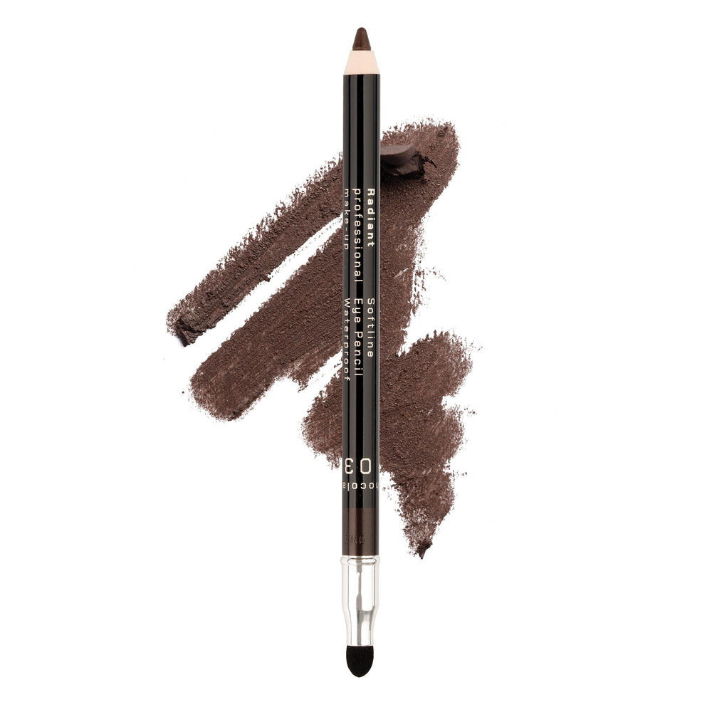 Radiant Professional Make Up Eyeliner Chocolate 03 closeup shows smooth glide for precise lines.