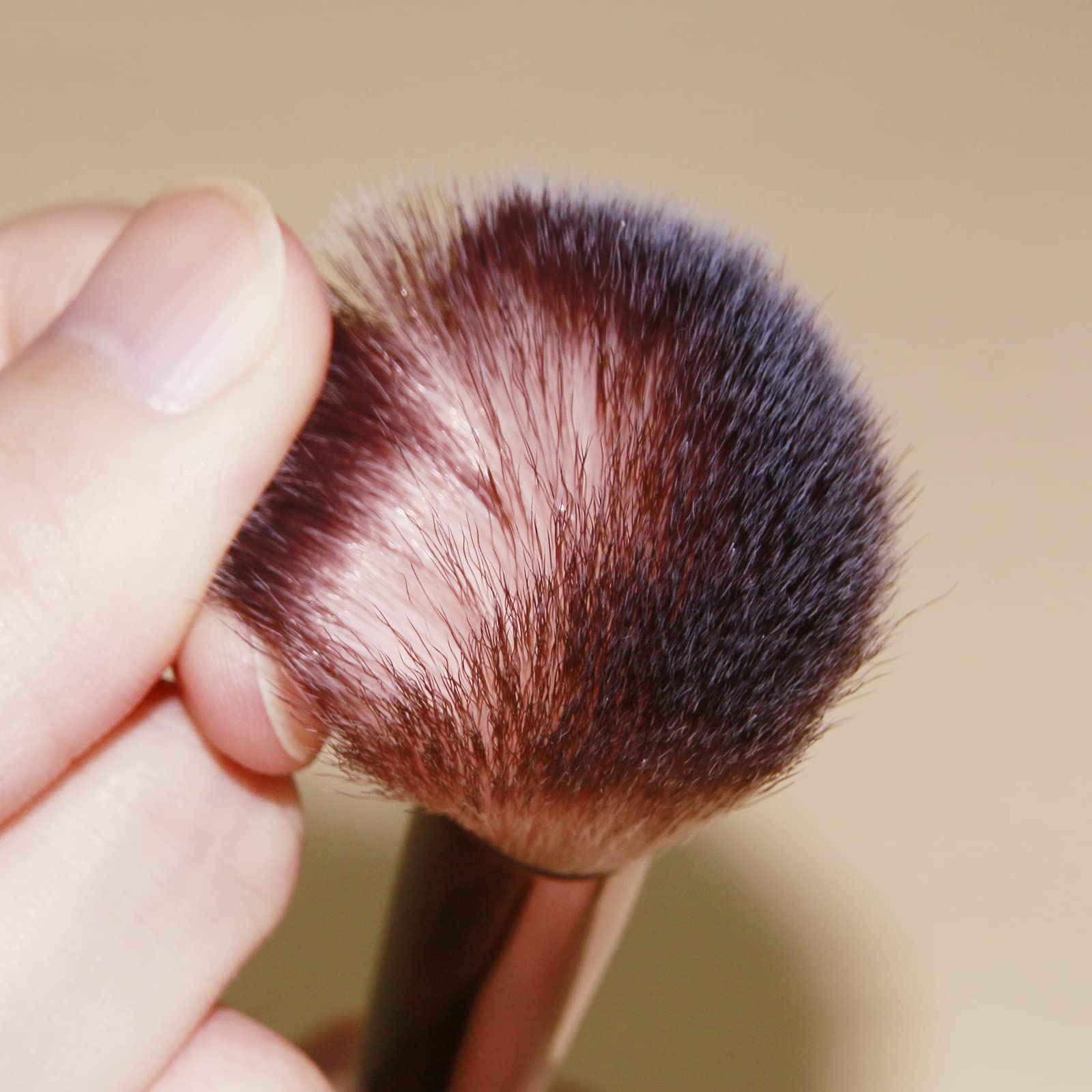 Raffaello ZOREYA blush contour brush for natural warmth and shape