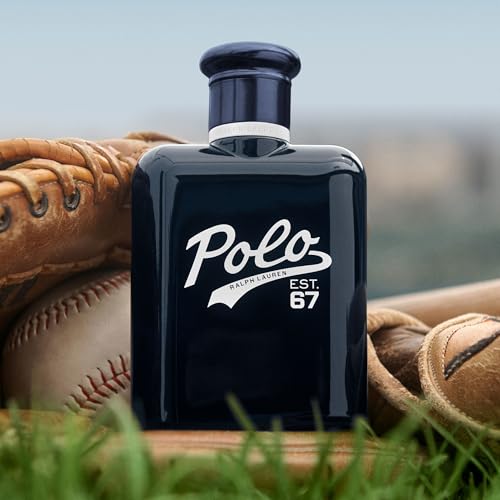 Metallic blue cap detail signaling a premium, fresh scent experience.