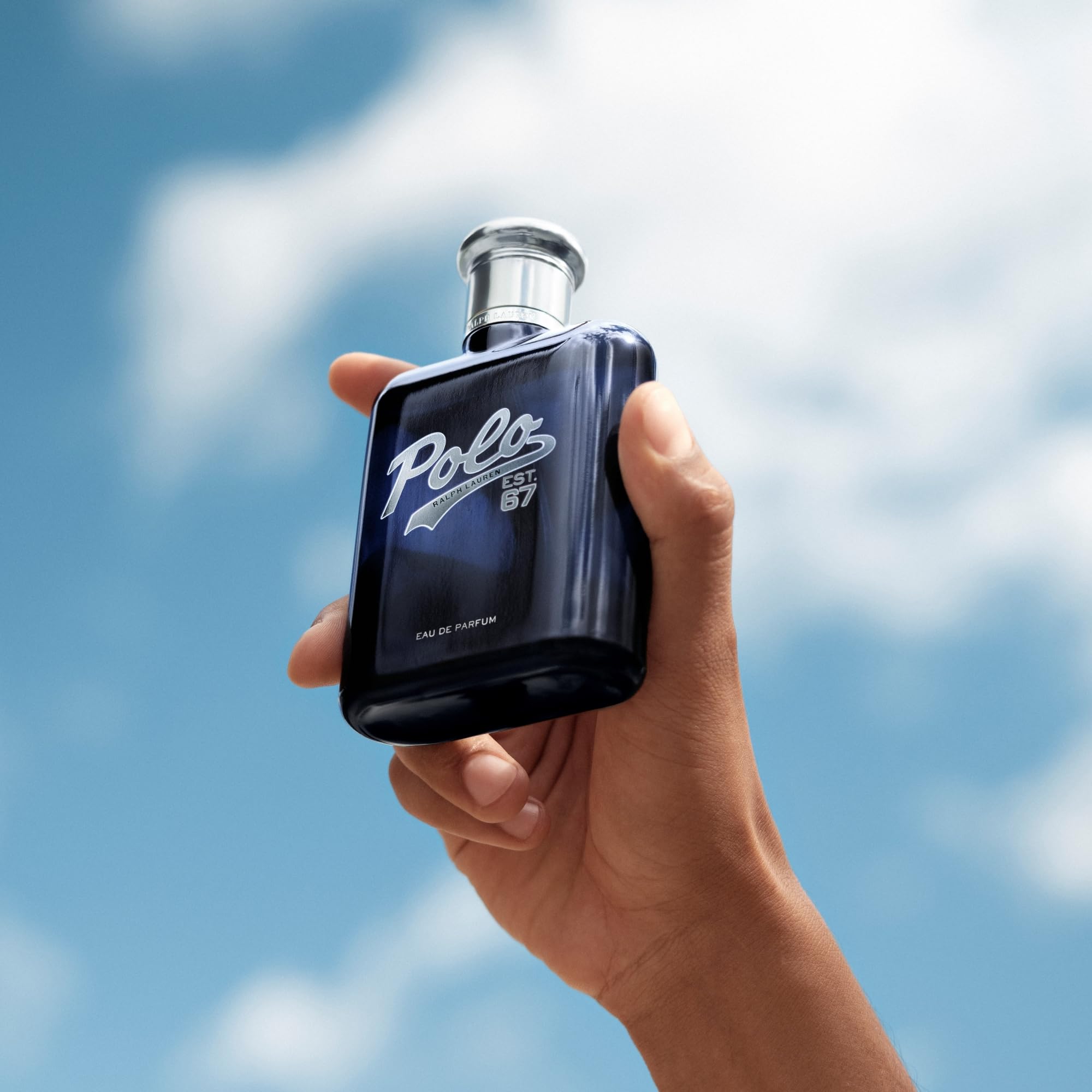 Polo 67 cedarwood base for warm, woody depth.