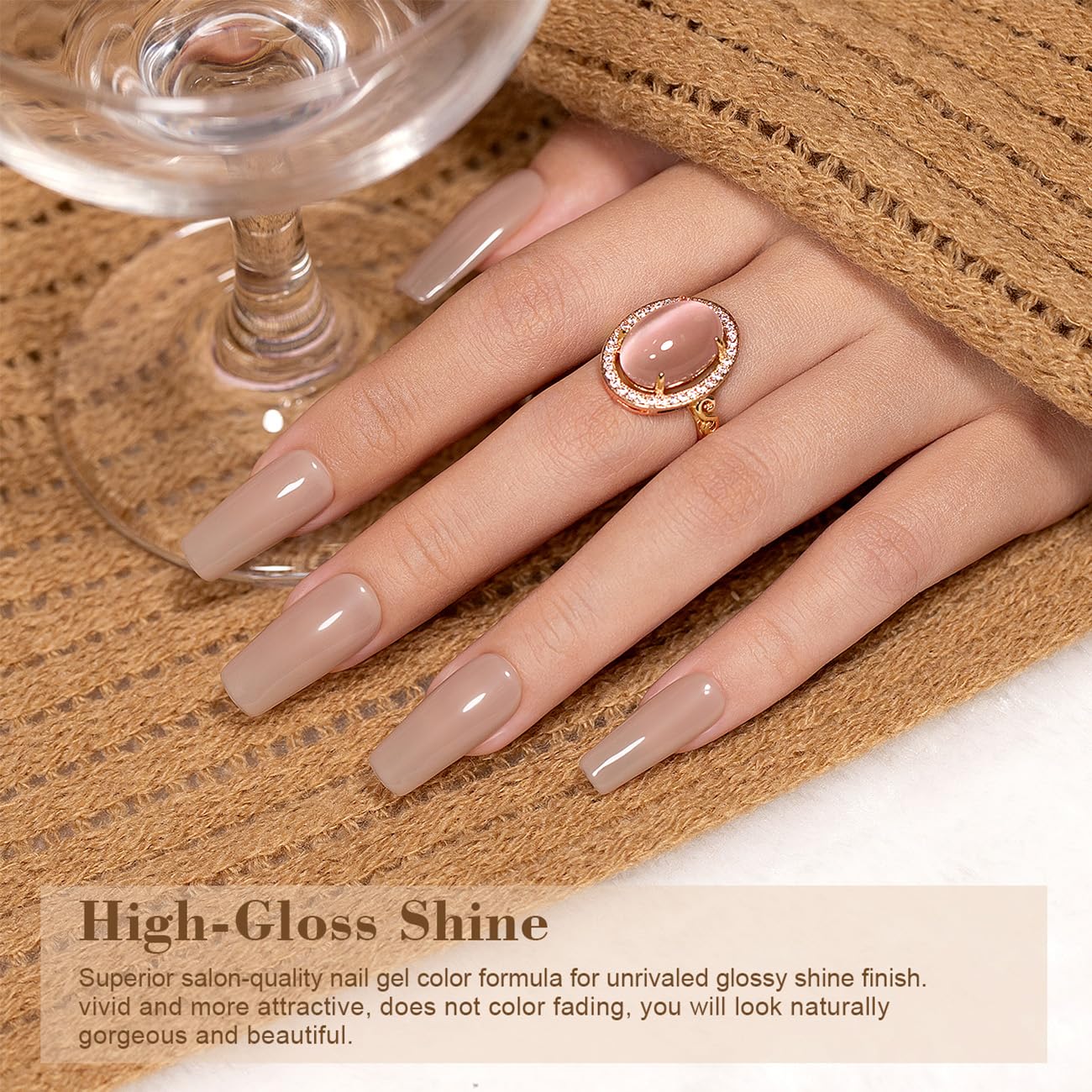 RARJSM Nude Gel Polish curing under UV/LED demonstrates durable shine