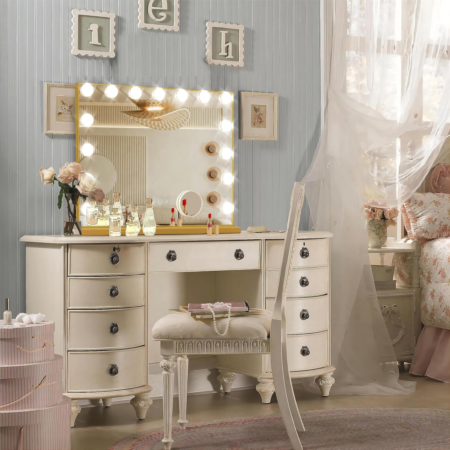Ratsamee Gold vanity mirror shows three color light settings to tailor makeup shade and mood.