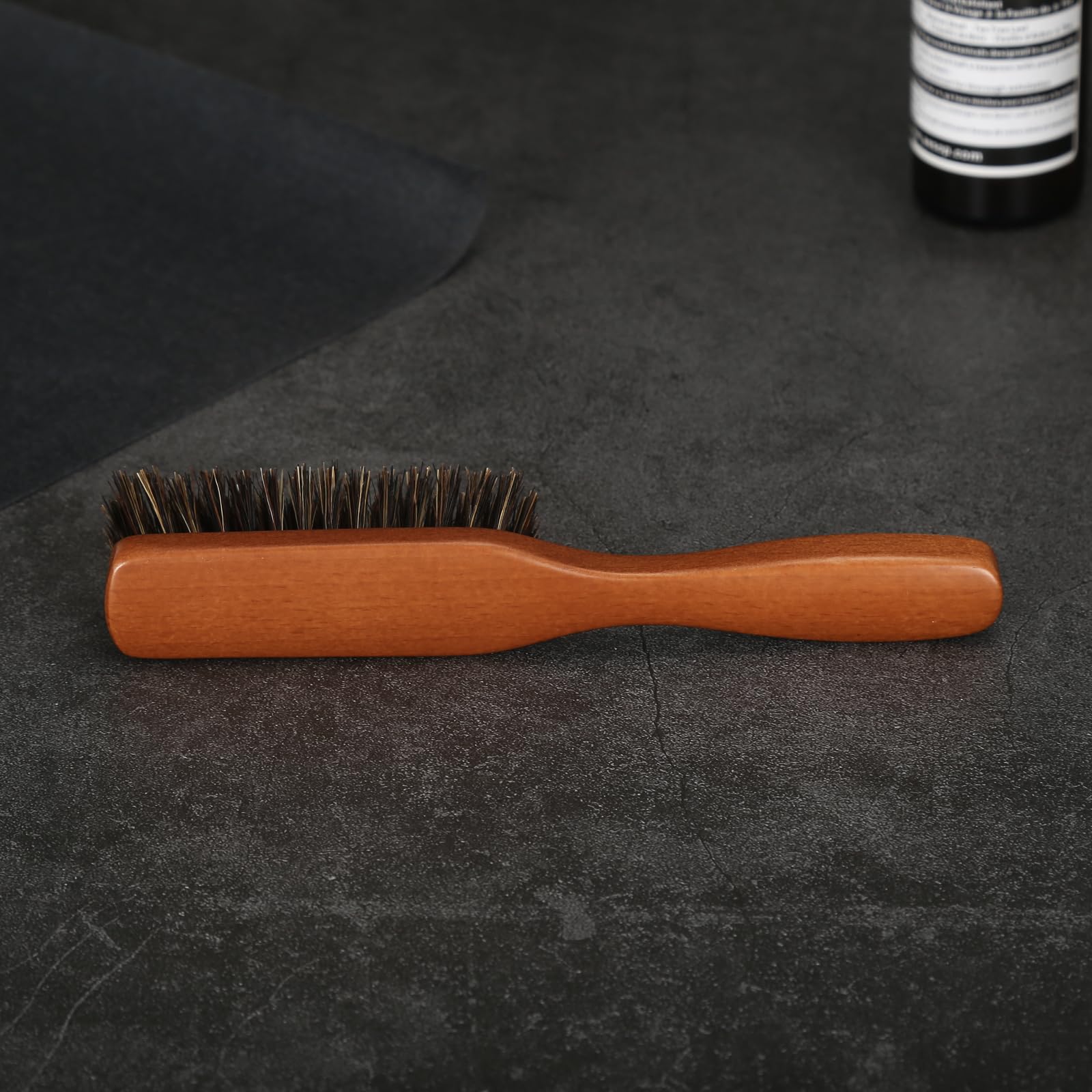 Ravego travel-friendly beard brush with seven-point-five-inch length for easy carrying