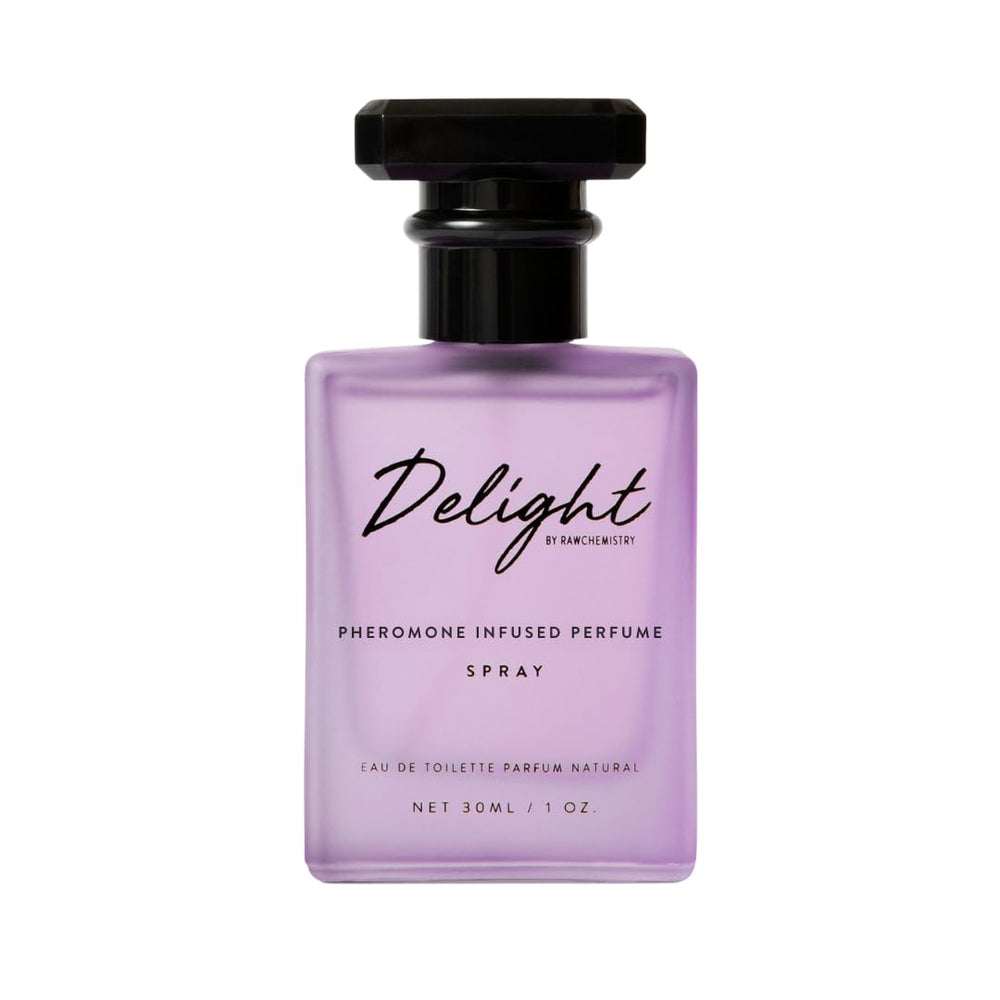 RawChemistry Delight luxury packaging box suggests gift-ready indulgence.