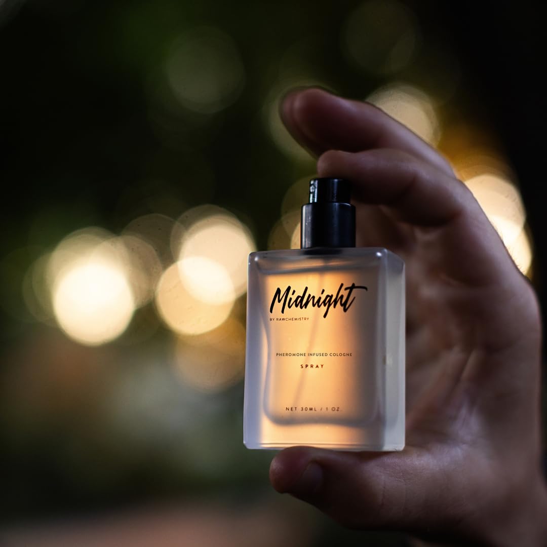 RawChemistry Midnight bottle side showing premium packaging