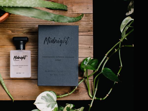 RawChemistry Midnight mist on skin reveals fragrance bloom