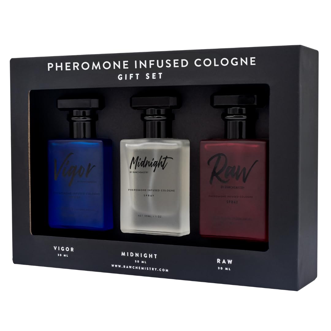 RawChemistry natural oil-based design, alcohol-free formulation respecting skin feel and wear.