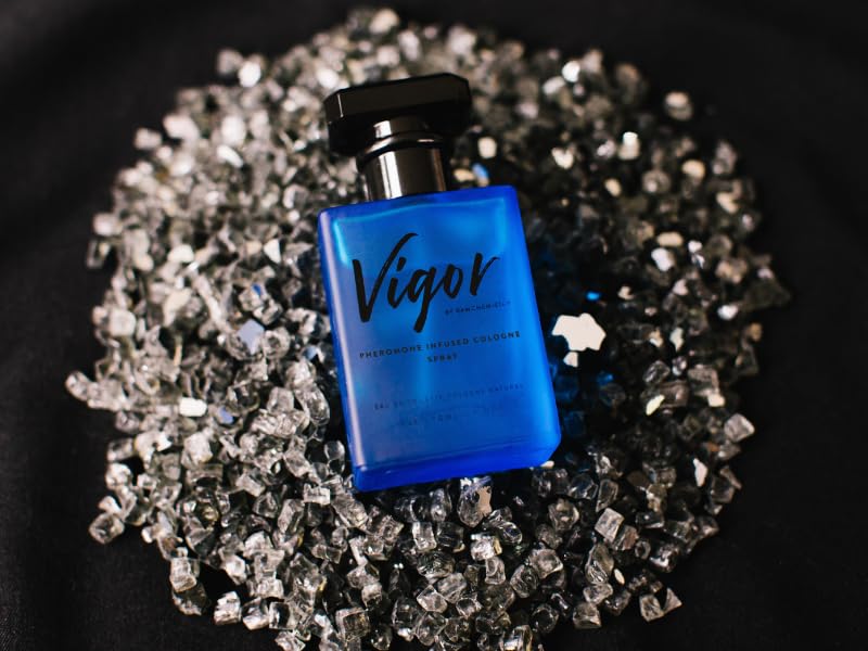 RawChemistry Vigor packaging open reveals premium gift-ready presentation