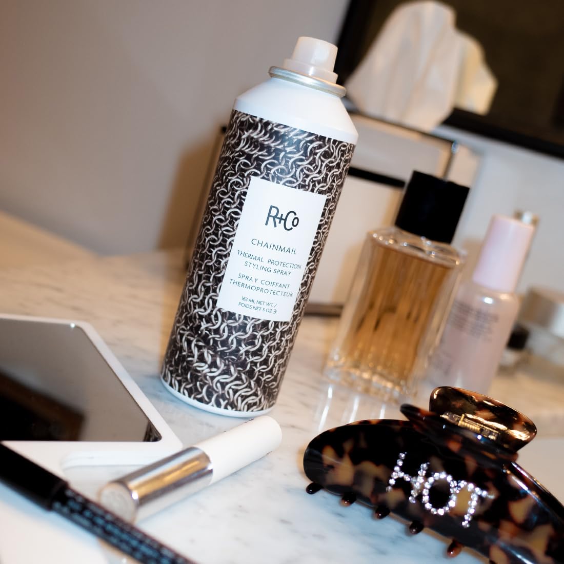 R+Co Chainmail silky shine visual shows a soft, gleaming finish