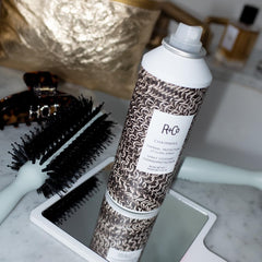 R+Co Chainmail water lily extract supports soft-touch volume