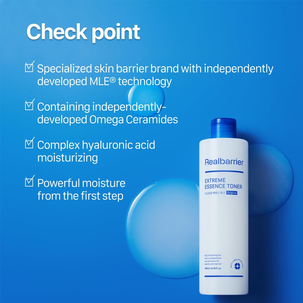 Real Barrier Extreme Essence Toner texture demonstrates quick absorption and light hydration