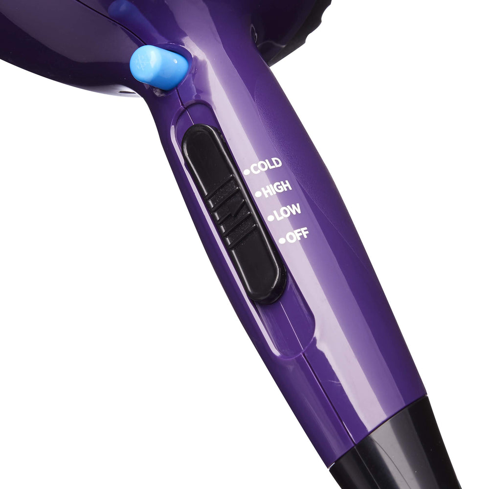 Red by Kiss Titanium 2300 Detangler Dryer double comb close up in action.