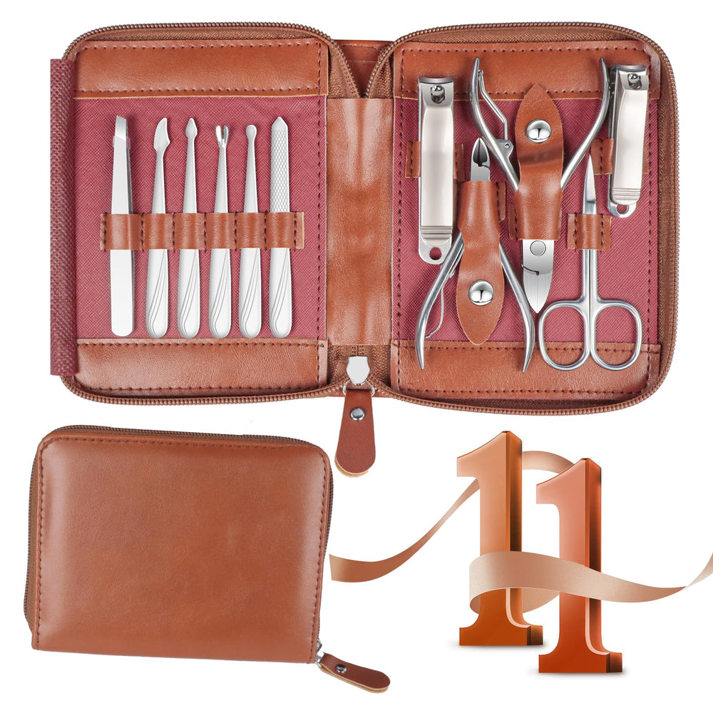 RedFlow 11in1 manicure set in leather case for organized at-home grooming.