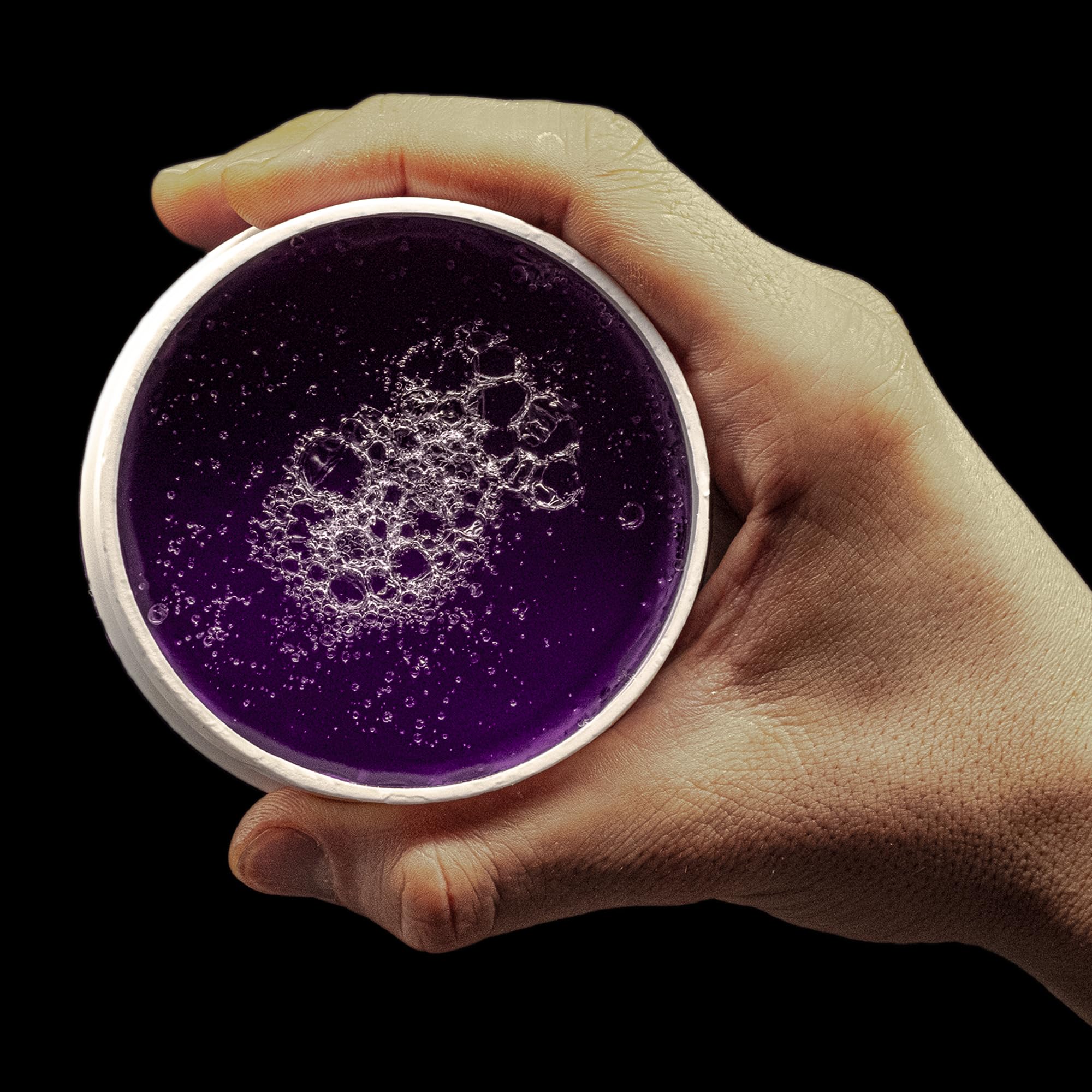 Redone Violetta wax lavender fragrance evokes a calm grooming session.