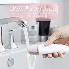RenFox razor with USB recharge for cordless, travel-ready use.