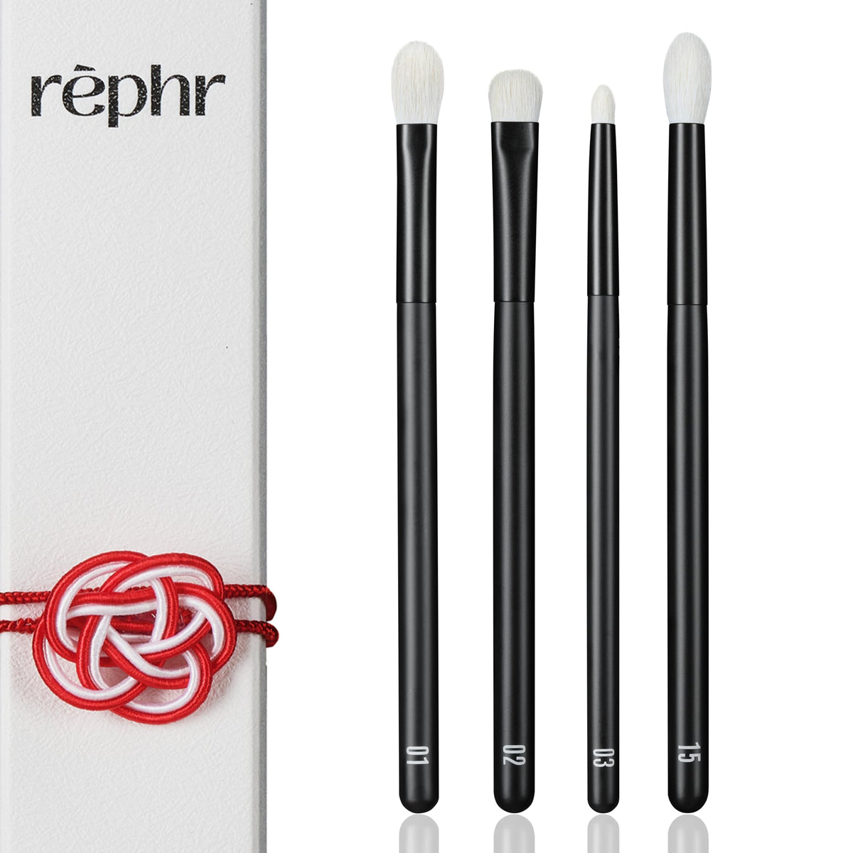 rephr The Core Eye Set all-purpose brush for effortless blending across eye shapes.
