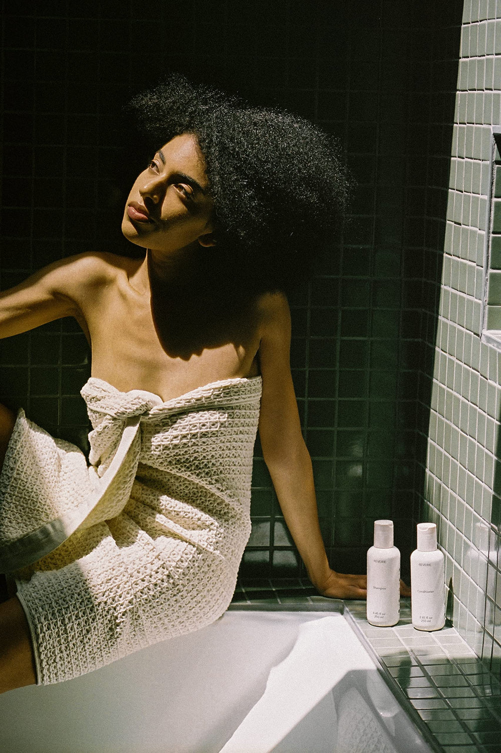REVERIE Natural Balancing Shampoo on color-treated hair—color-safe cleansing.