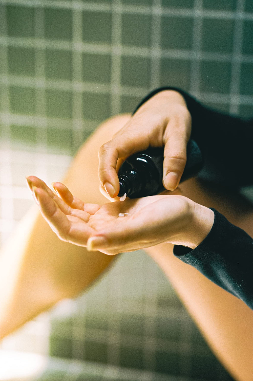 REVERIE Natural Milk Leave-In recyclable packaging supports sustainable beauty choices.