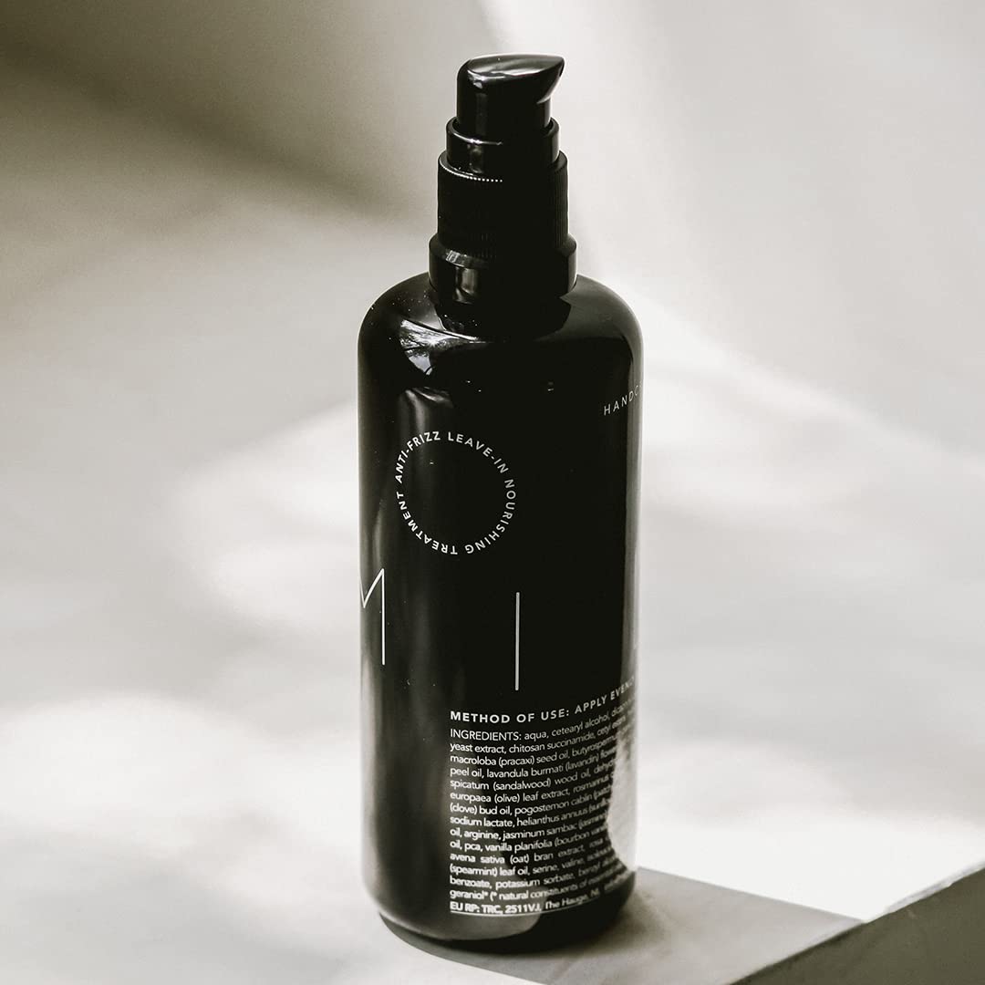 REVERIE Natural Milk Leave-In after-use hair feels smoother and manageable.