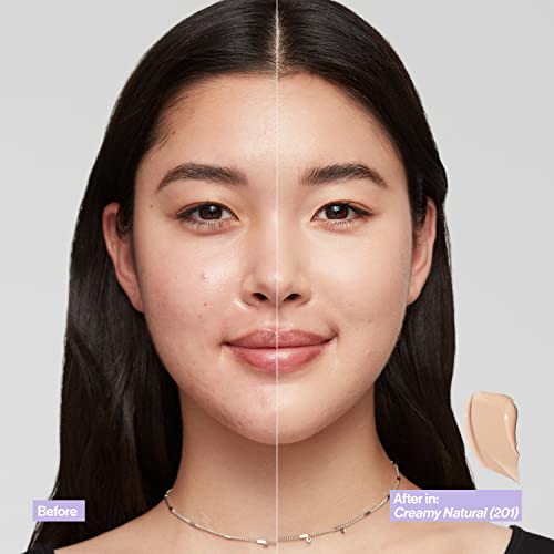 Revlon Illuminance, envase práctico y compacto para retoques rápidos.