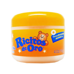 Ricitos de Oro Chamomile Styling Gel hair-application demonstrates light hold without residue.