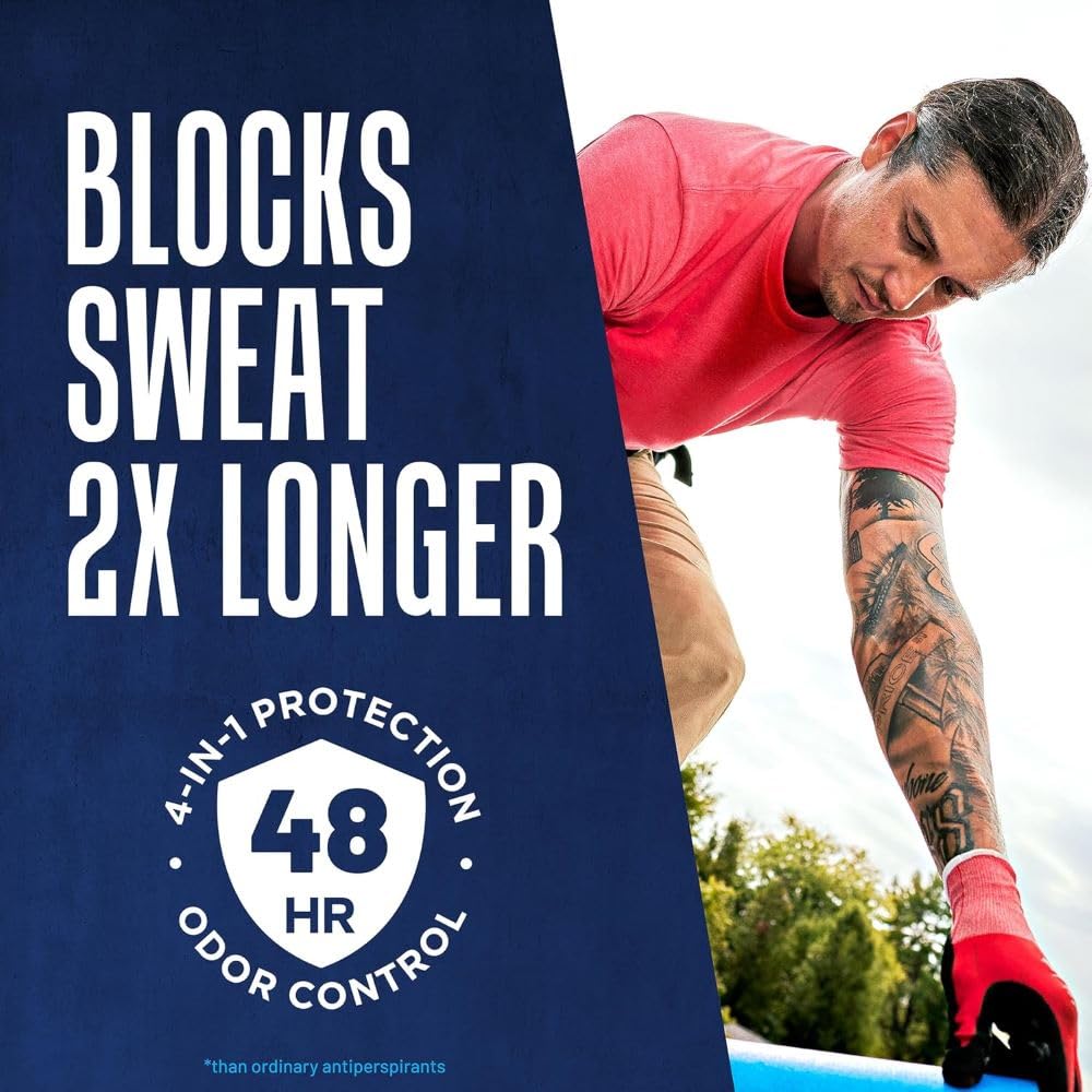 Right Guard Sport active-user scene demonstrates fresh scent during training.