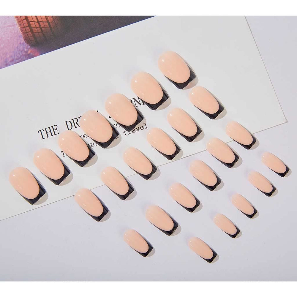 RikView nude-black square nails close-up for elegant event wear