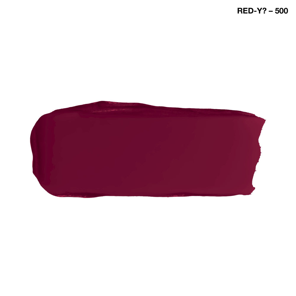 Rimmel Black Diamond pigment lip closeup highlights luminous shine and pout-enhancing shimmer.