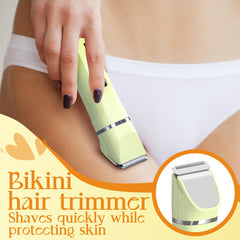 Risina Bikini Shaver dual-head system for body and face detailing.