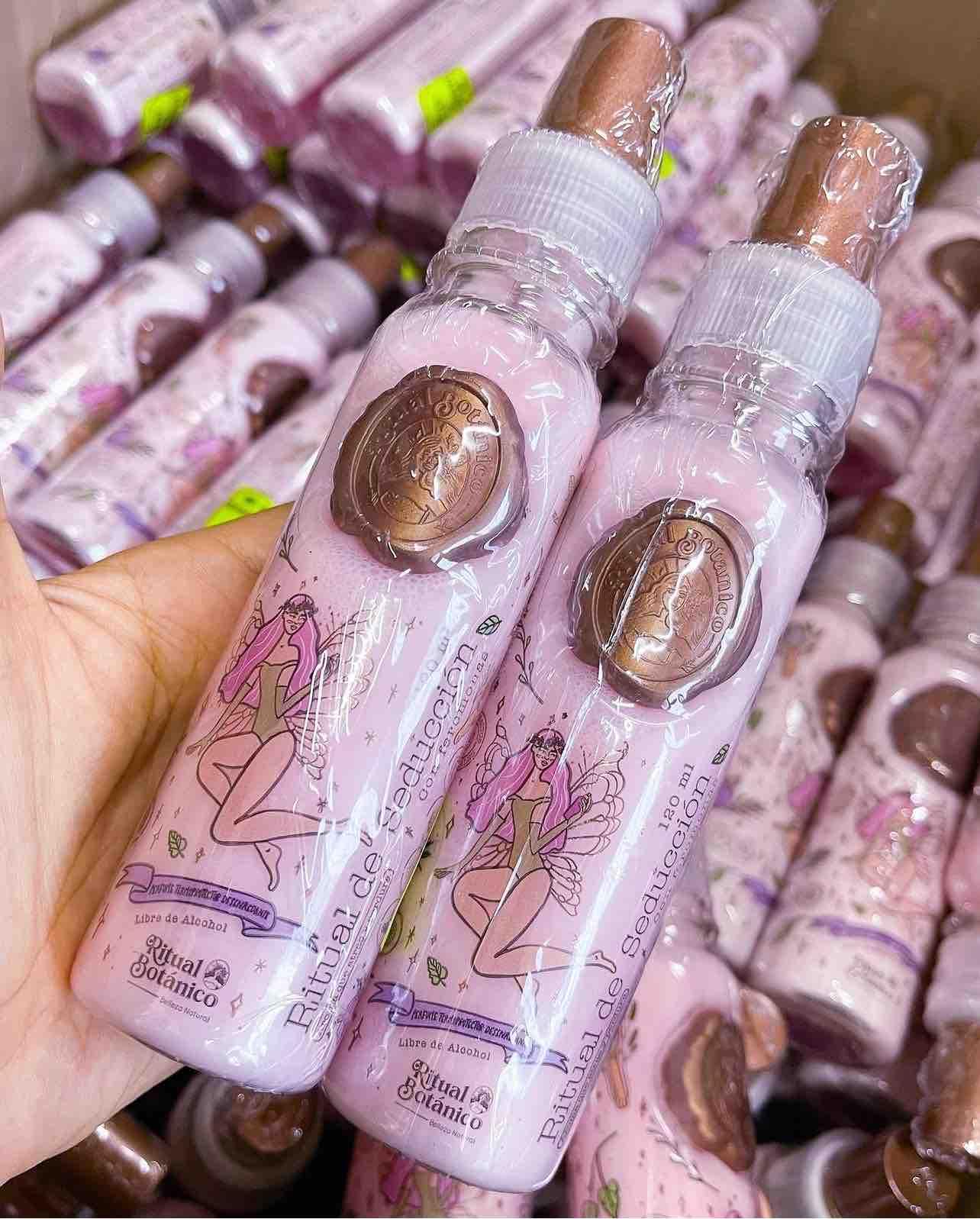Ritual Botanico Termoprotector closeup label highlights natural ingredients and alcohol-free formula.