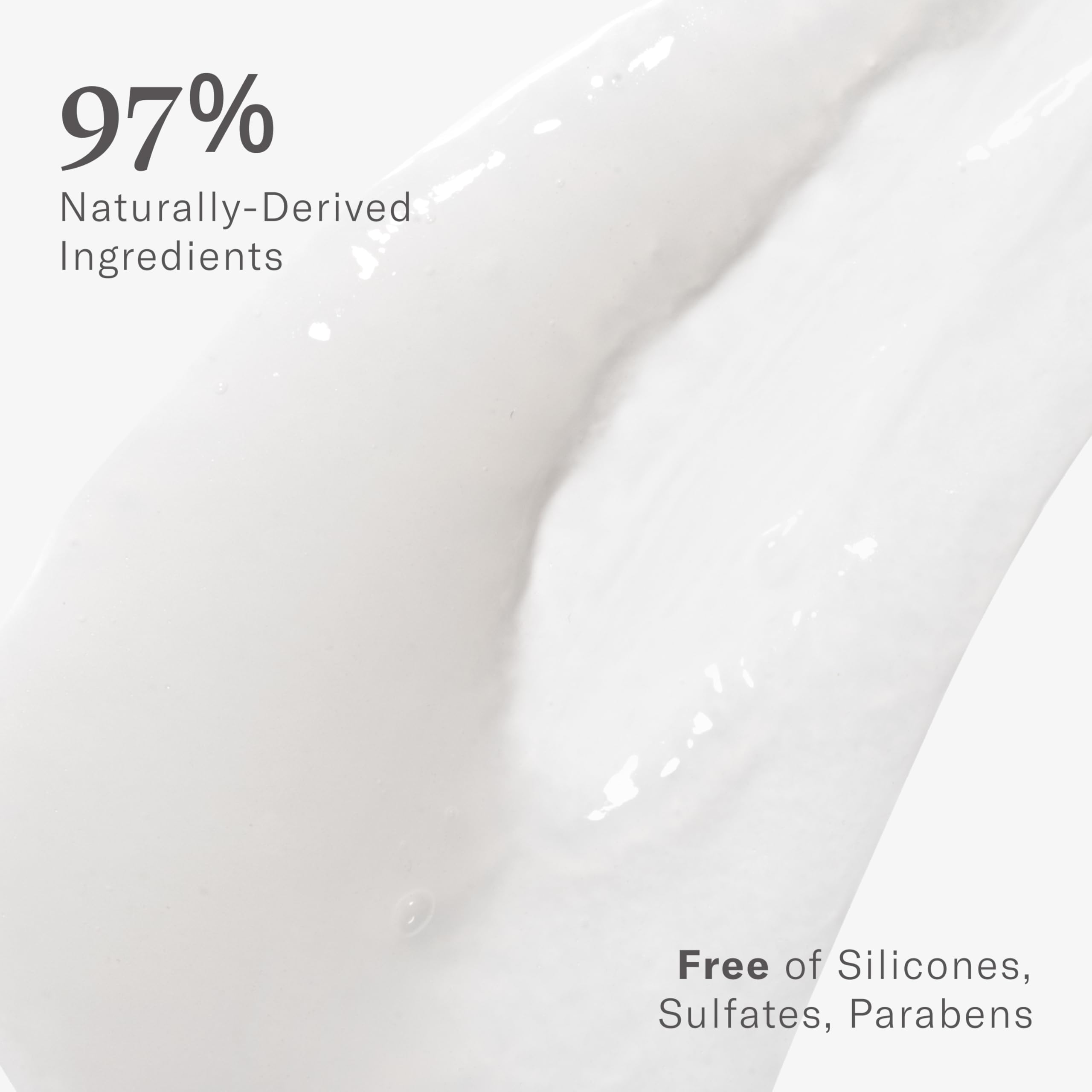 Rizos Curls Defining Custard frizz control in action on hair.