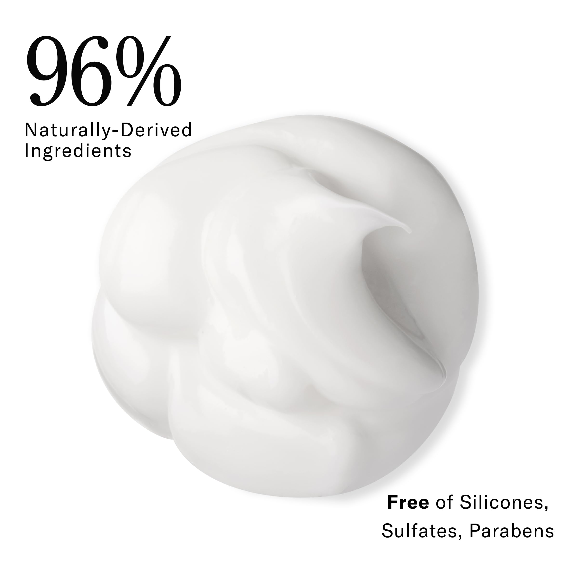 Rizos Curls Travel Wash Day Bundle application scene demonstrates detangling