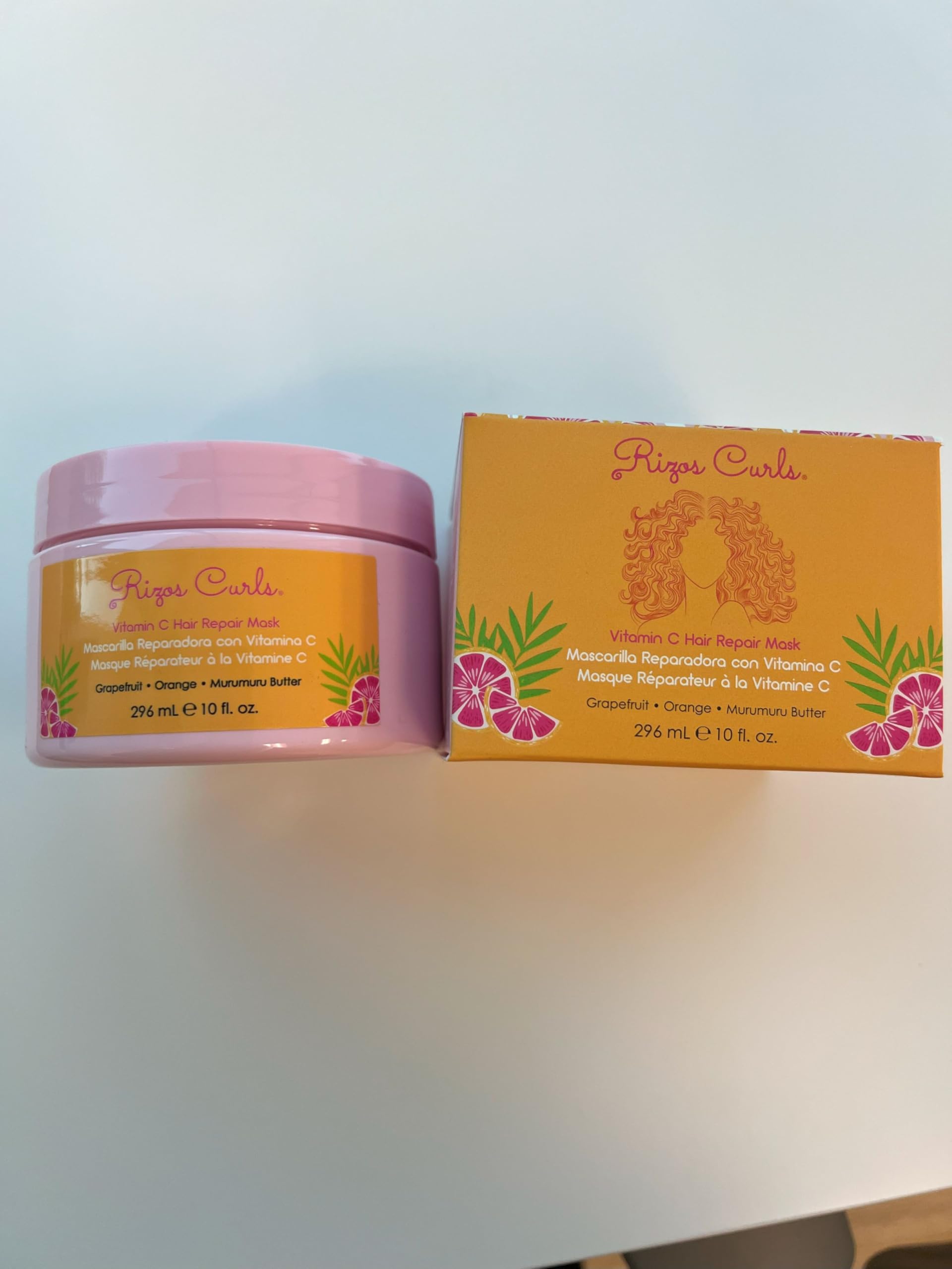 Rizos Curls Vitamin C Hair Repair Mask final result: hydrated, radiant hair with bounce.