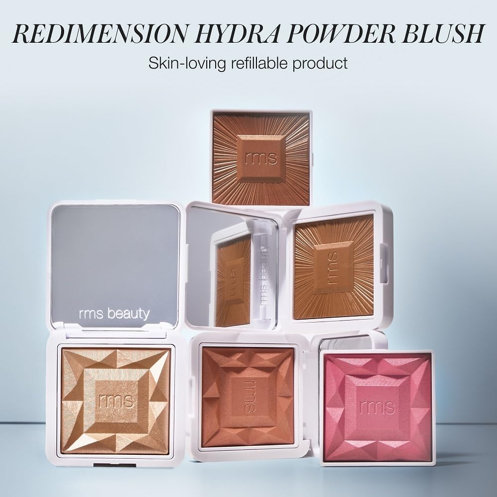 Aplicación suave y constructible con RMS Beauty Redimension Hydra Powder Blush para tonos de piel
