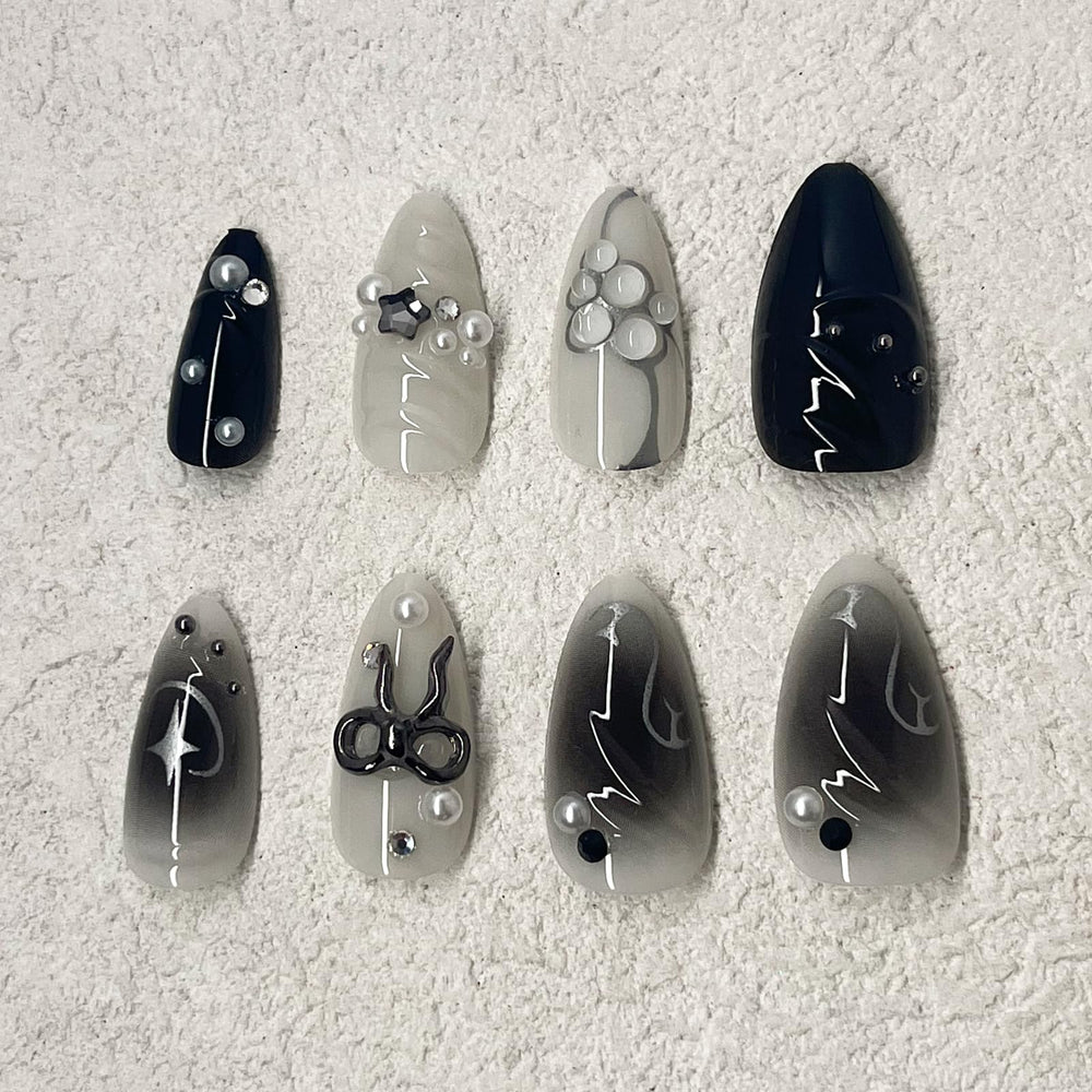 ROFIBUT full-cover acrylic nails provide seamless coverage and natural look.