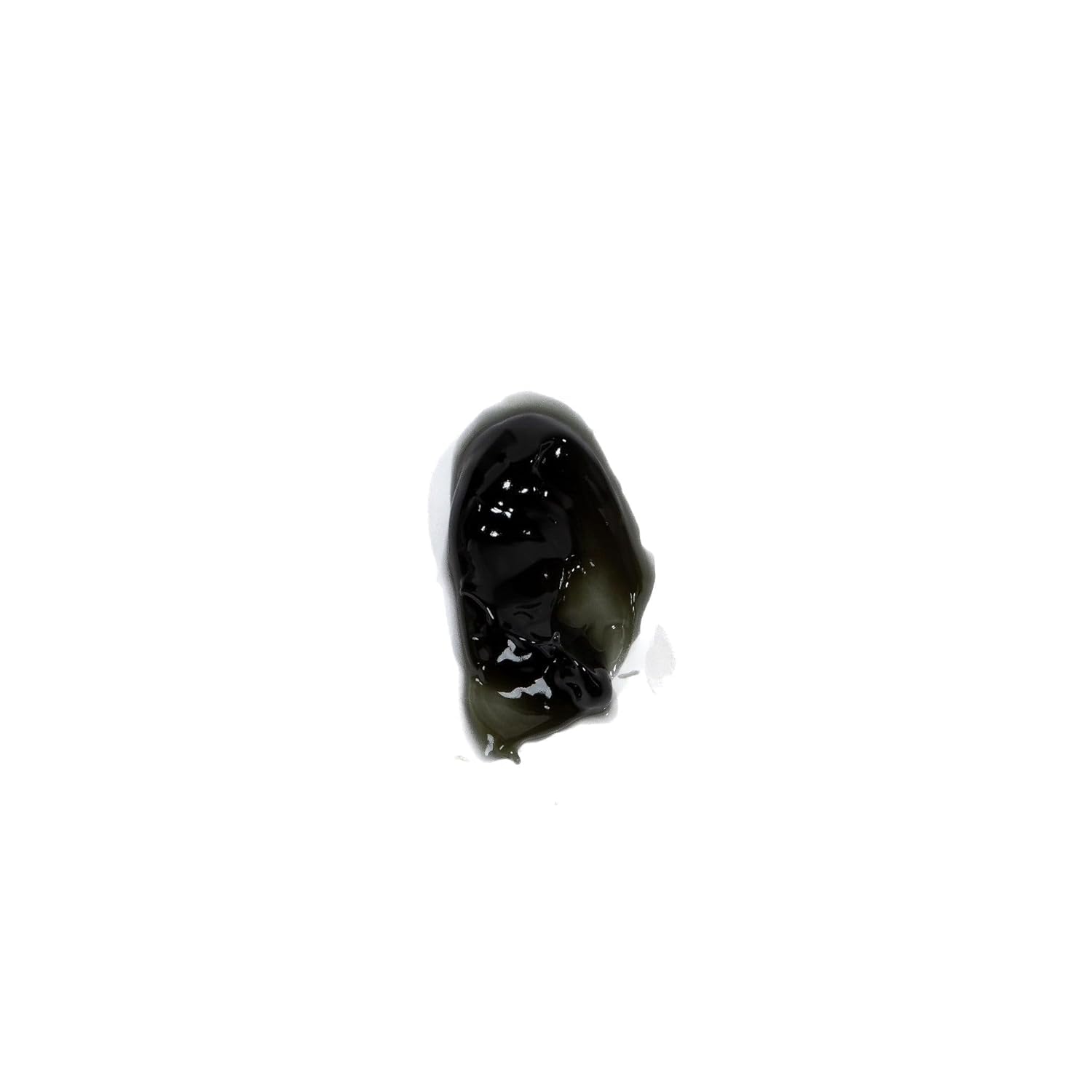 Rolda medium-shine gel on dark hair for balanced sheen