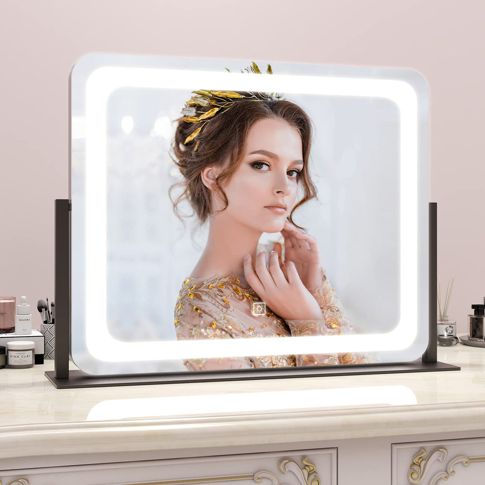 ROLOVE full-face lighting supports routine checks and style planning.