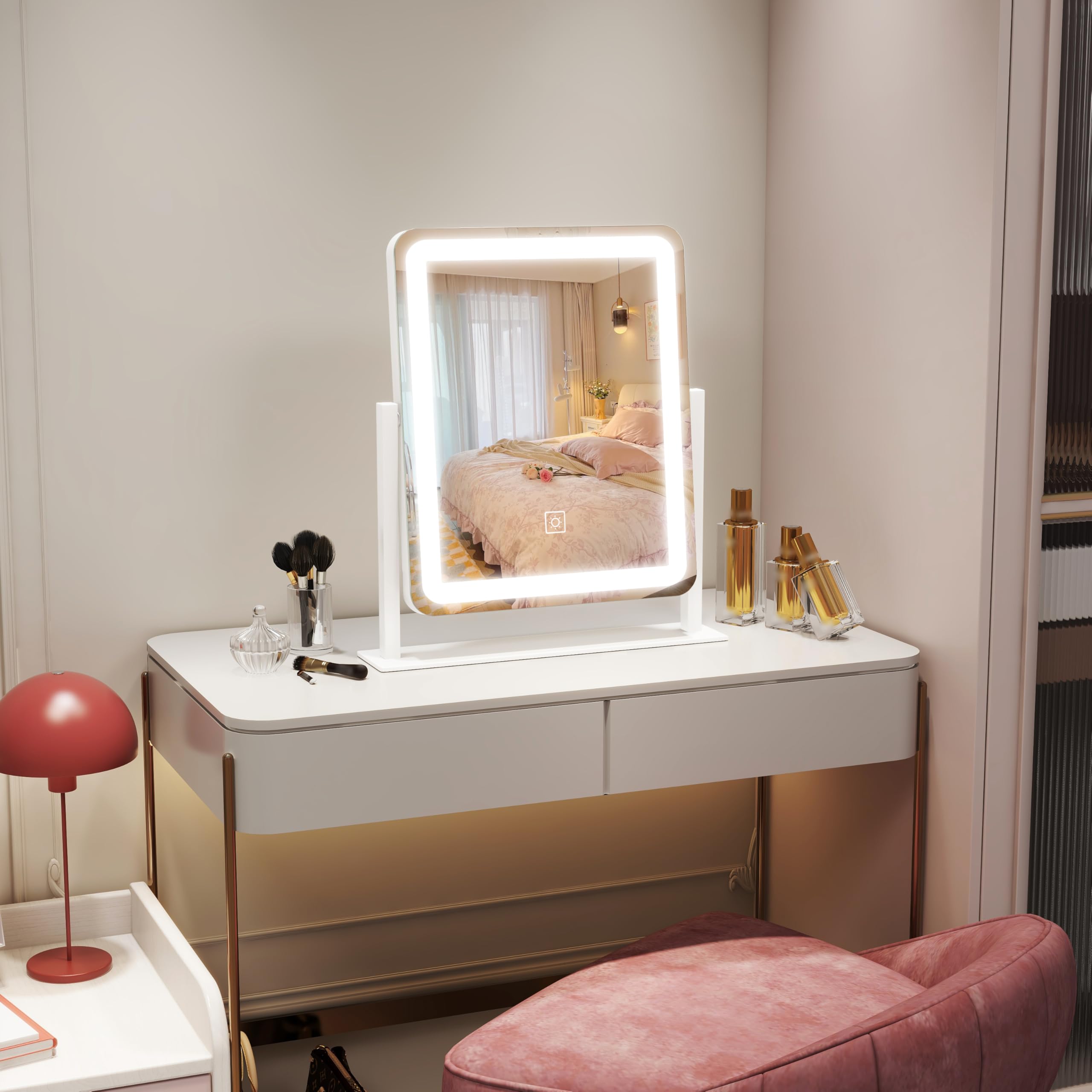 ROLOVE vanity mirror demonstrates gift-ready packaging and thoughtful design
