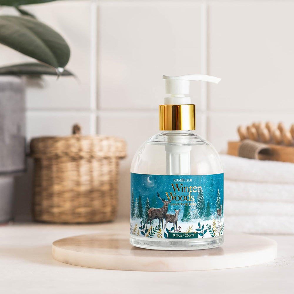 ROMIIE ZOI Hand soap foaming lather demonstrates rich cleansing experience
