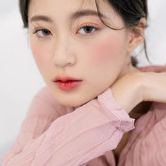 rom&nd Better Than Cheek soft-matte-finish swatch shows fluffy texture for natural glow.