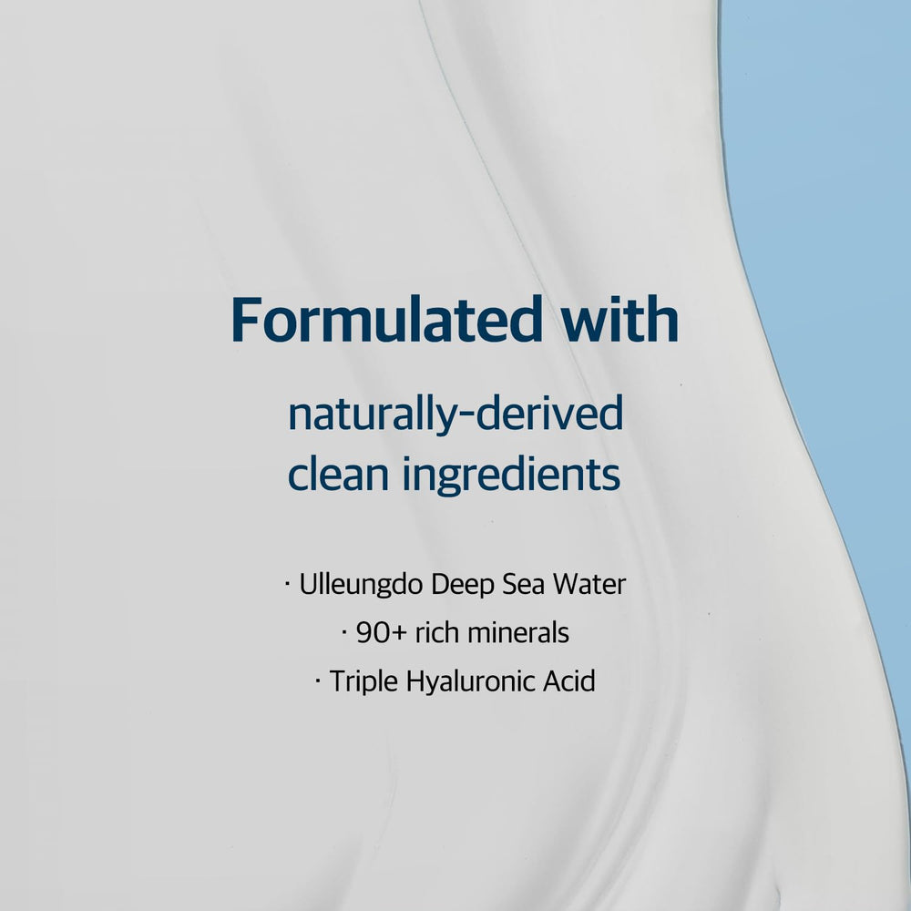 ROUND LAB 1025 Dokdo Lotion application scene for daily routine