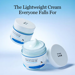 ROUND LAB Birch Juice Cream texture-closeup shows creamy, lightweight hydration with burst capsules.