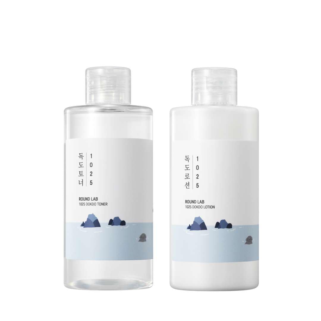 Round Lab Dokdo Toner bottle pour demonstrates hydrating, gentle exfoliation preparation.