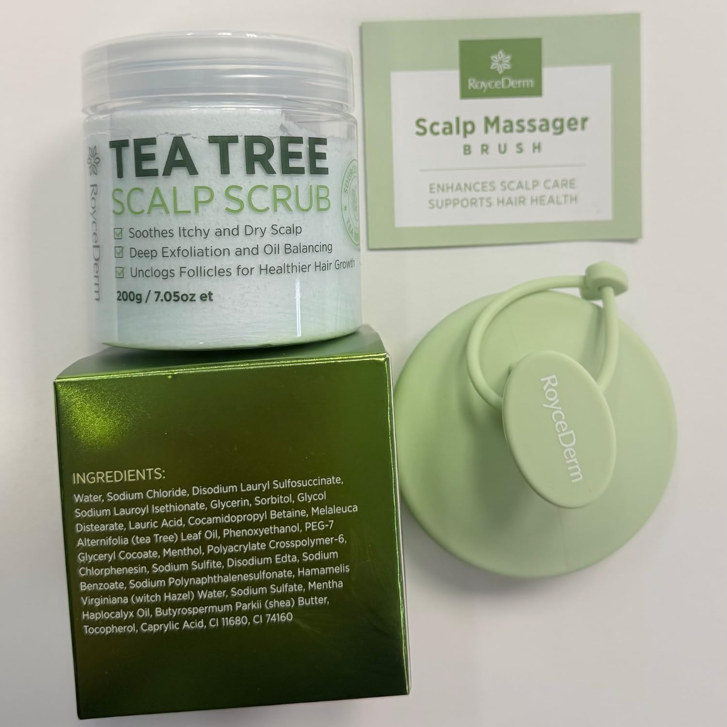 Roycederm Tea Tree Scalp Scrub bathroom setup invites a ritual-like cleanse.