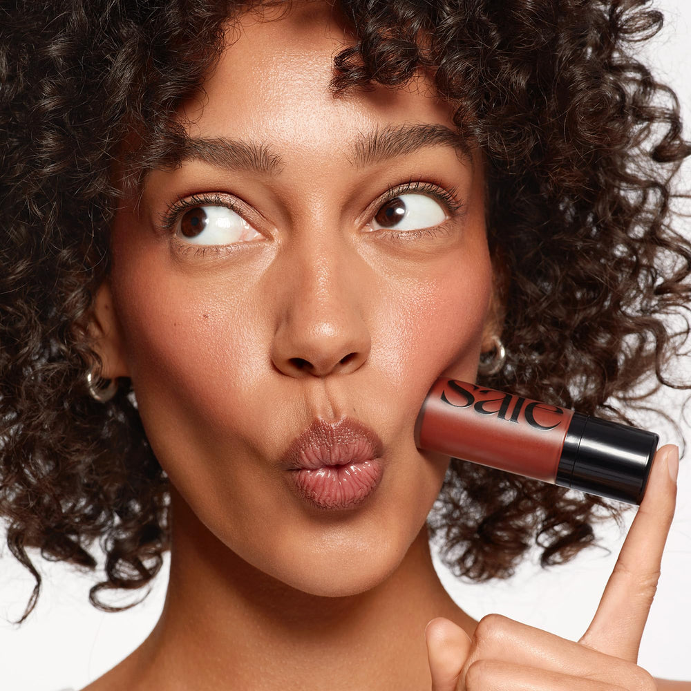 Saie Dew Liquid Blush spicy ingredients-licorice-elderberry details brightening and antioxidant benefits