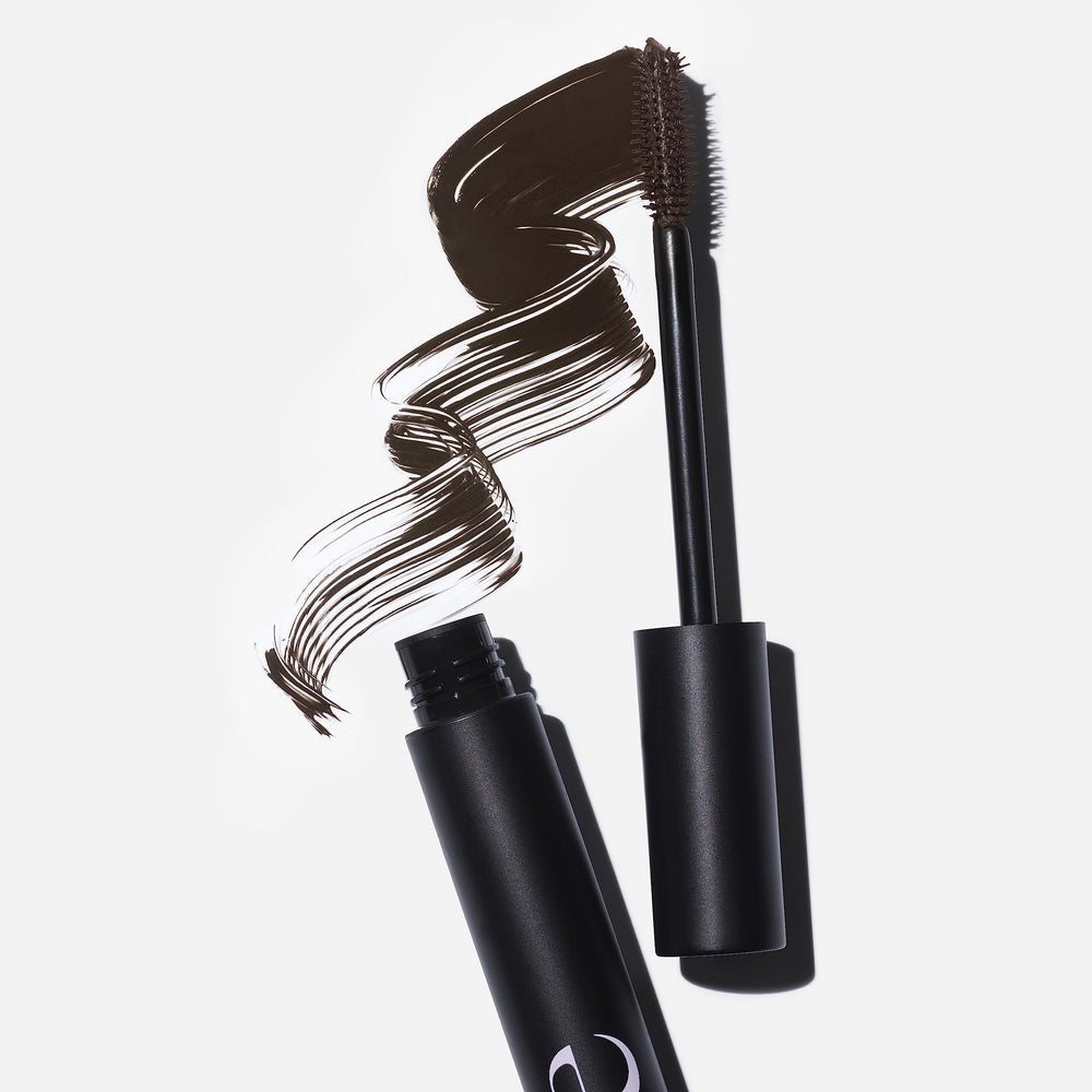 Saie Mascara 101 natural look lashes with light lift and separation