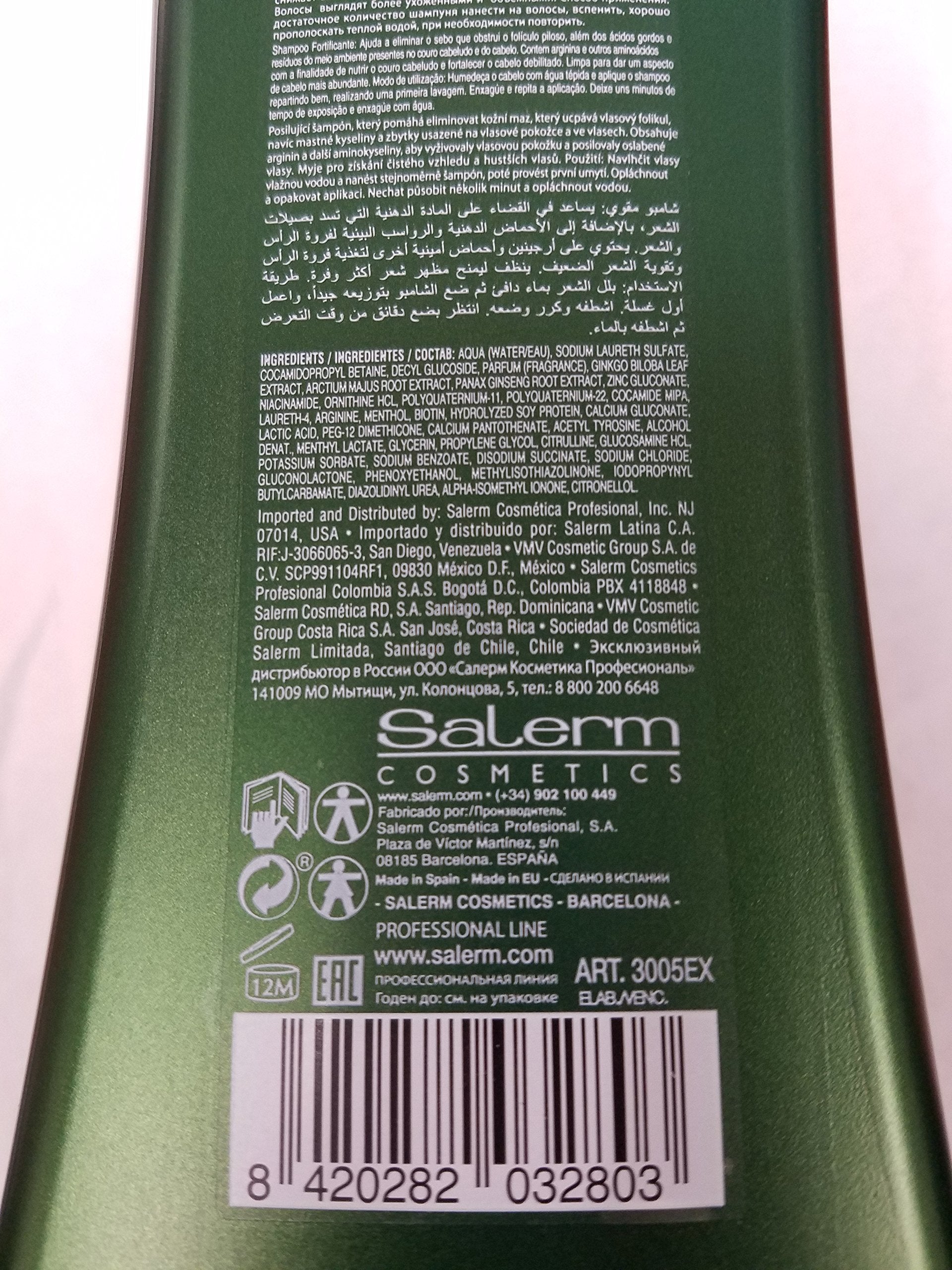 SALERM Biokera Natura Fortifying Shampoo foamy lather on hair for refreshed scalp