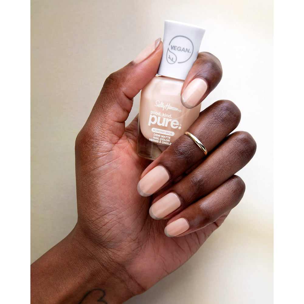 Sally Hansen Good.Kind.Pure plant-based bristles enable precise brush control